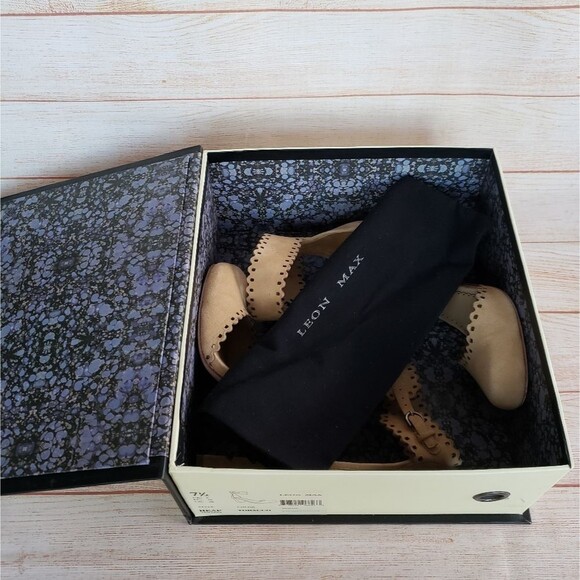 Leon Max/Max Studio Heap Kid Suede Ankle Strap Block Heel Pumps - Picture 12 of 15